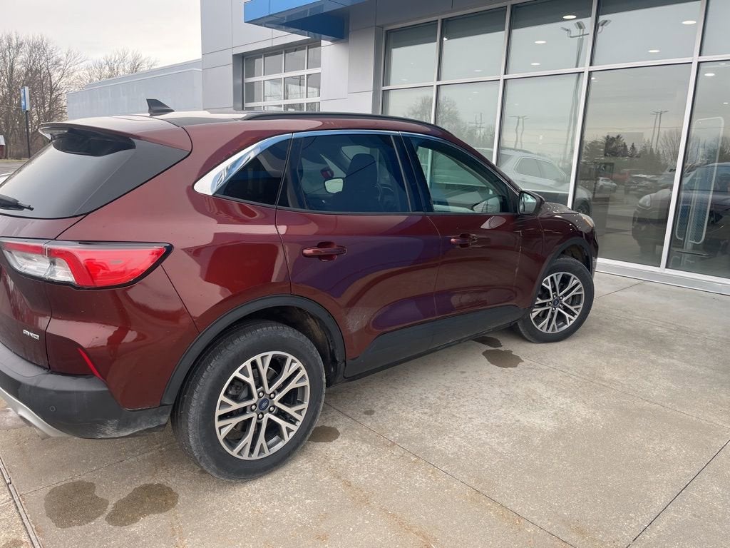 2021 Ford Escape SEL