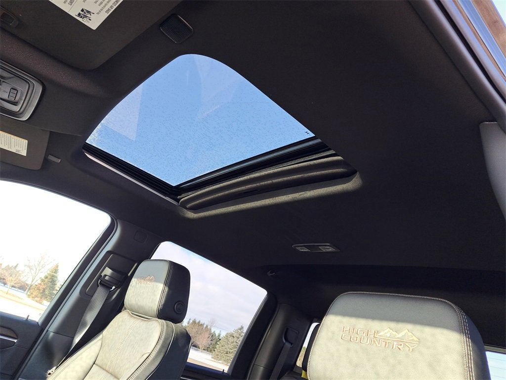 2026 Chevrolet Silverado 3500 HD High Country DRW