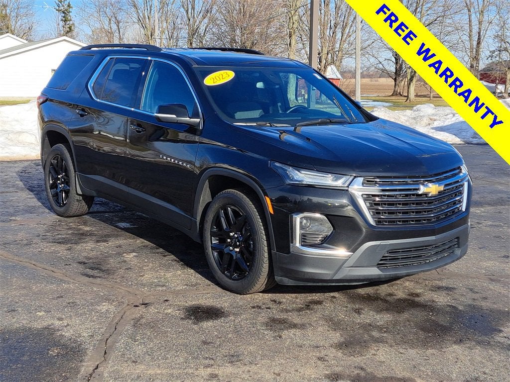 2023 Chevrolet Traverse LT Cloth