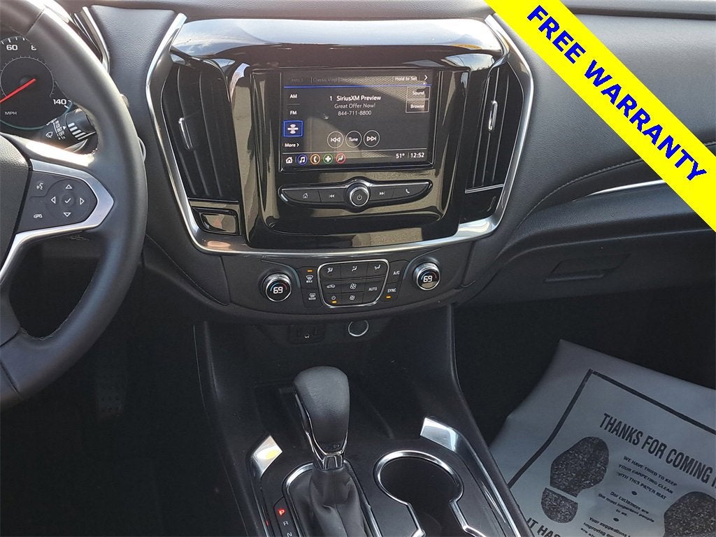 2023 Chevrolet Traverse LT Cloth