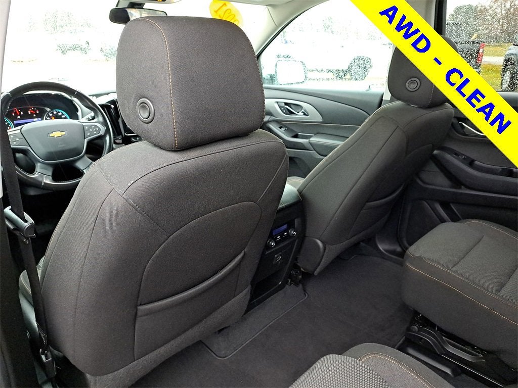 2021 Chevrolet Traverse LT Cloth