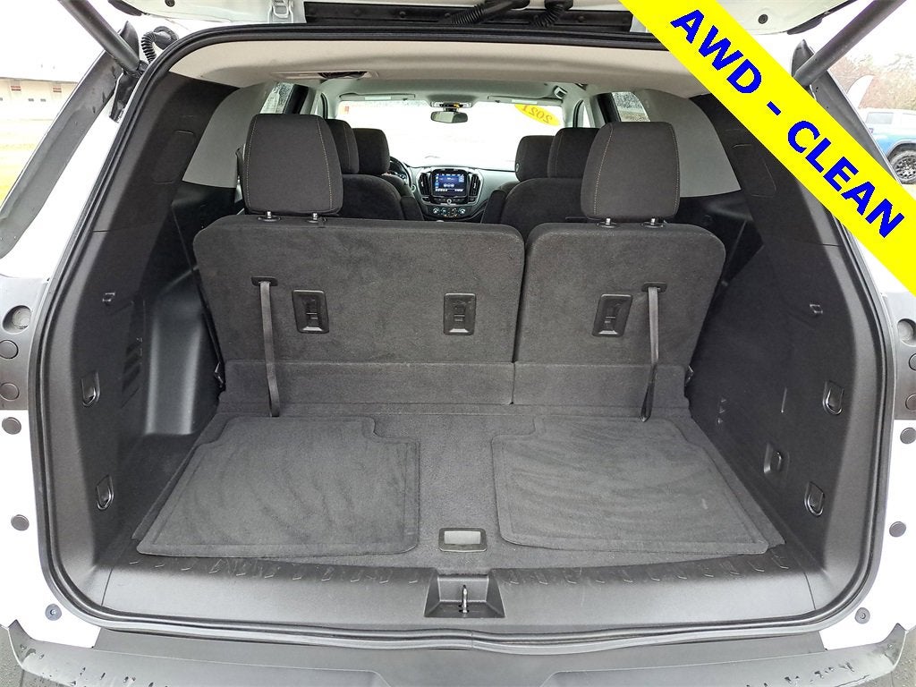 2021 Chevrolet Traverse LT Cloth