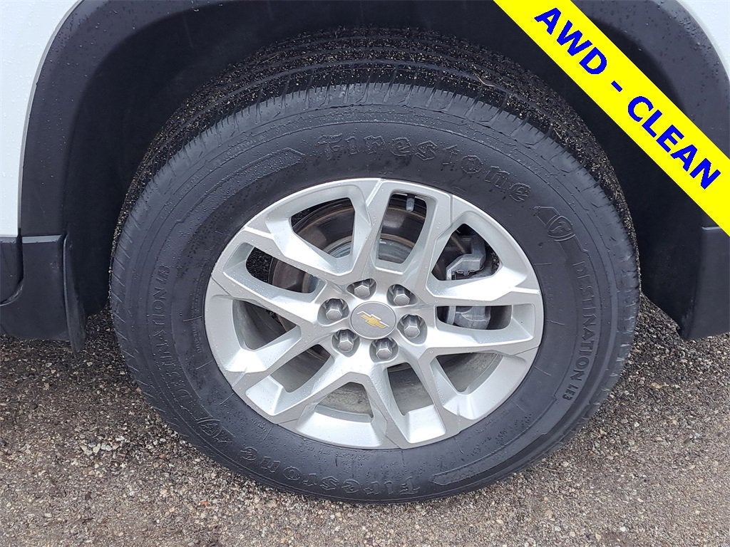 2021 Chevrolet Traverse LT Cloth