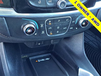 2022 Chevrolet Traverse LT Leather