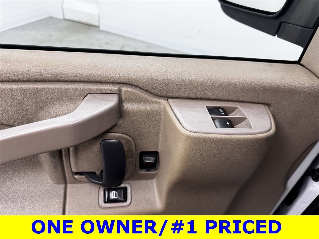 2018 GMC Savana Cargo 2500 Base