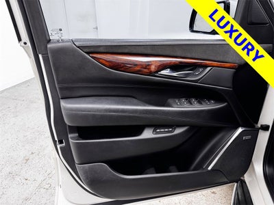 2015 Cadillac Escalade Luxury