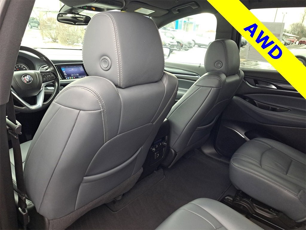 2023 Buick Enclave Essence