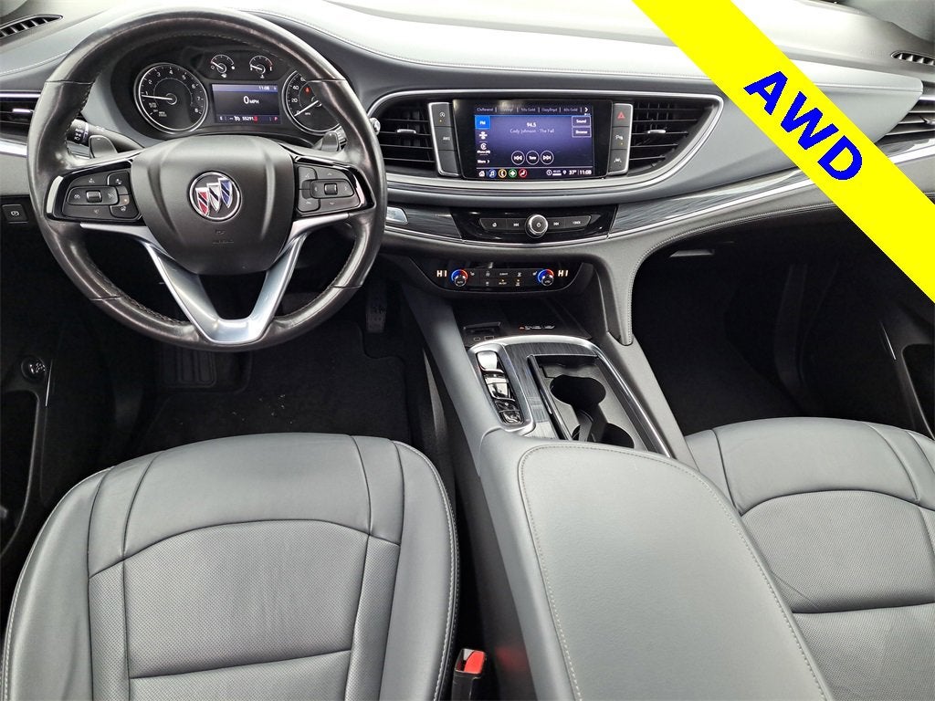 2023 Buick Enclave Essence