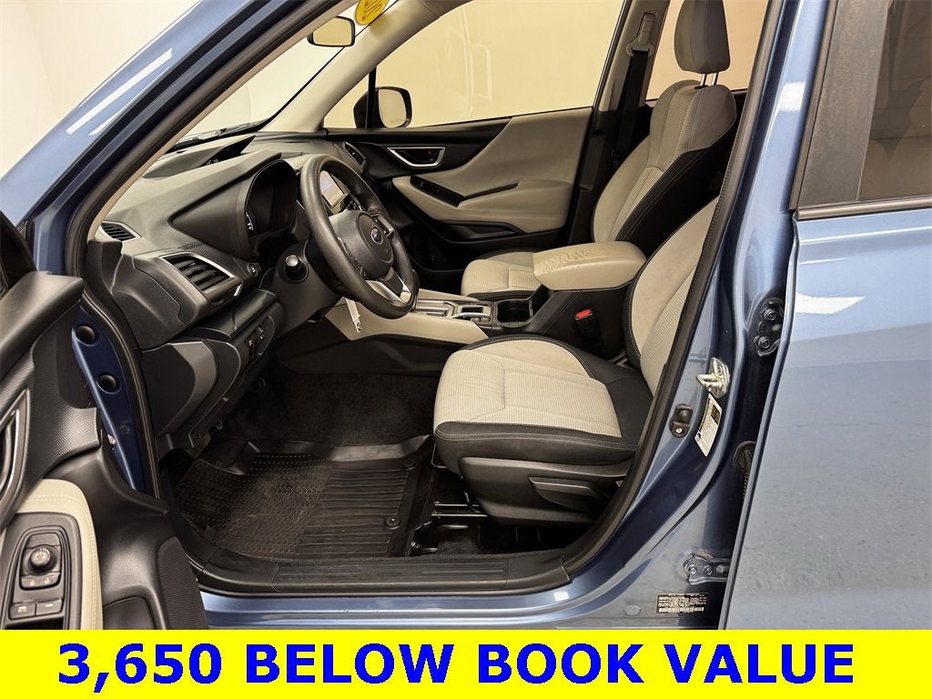 2022 Subaru Forester Base