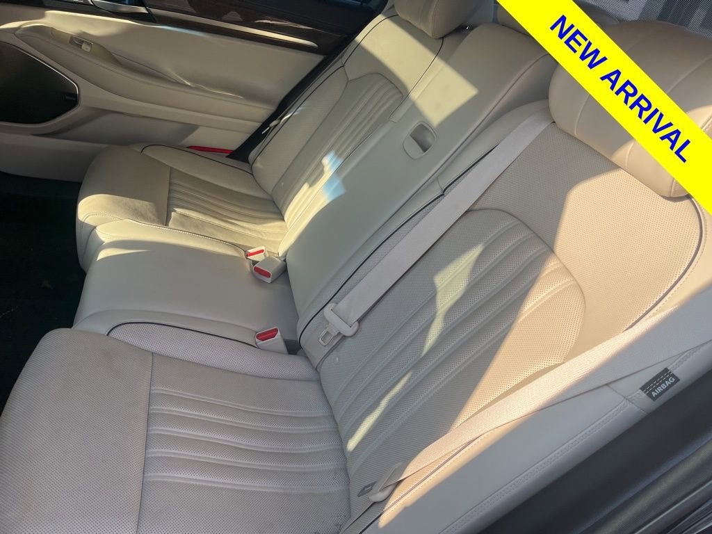 2017 Genesis G90 5.0L Ultimate