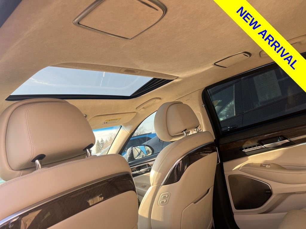 2017 Genesis G90 5.0L Ultimate